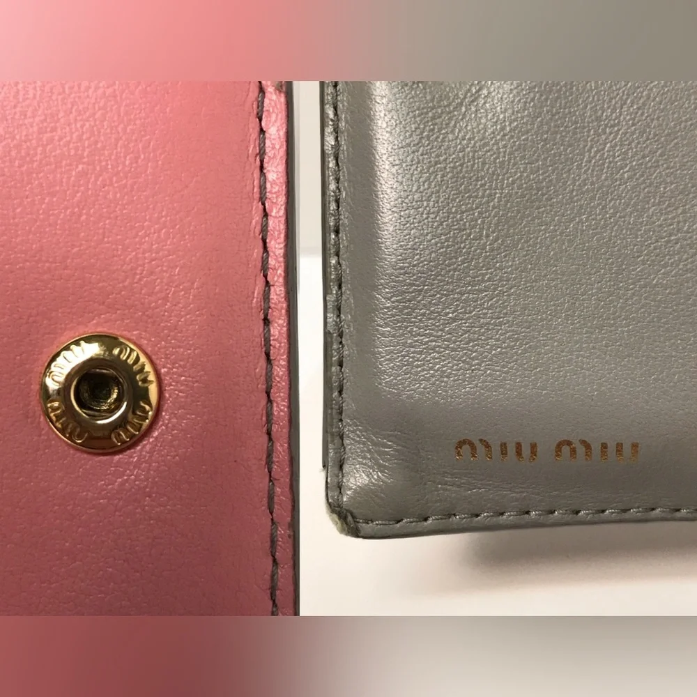 MIU MIU Heart Leather Bifold Compact Wallet 😍 - Picture 10 of 17